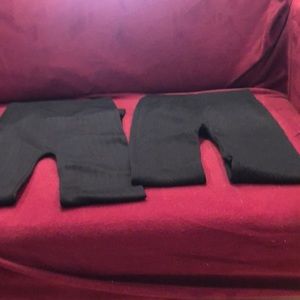 Aeropostale lines and zigging leggings size (s)